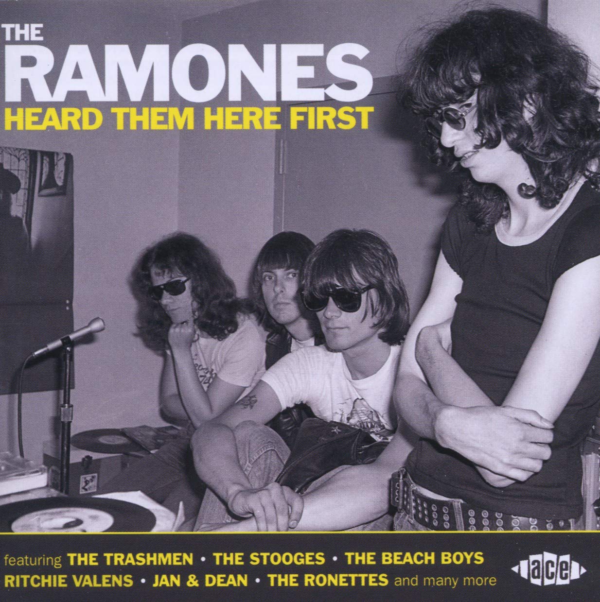 Amazon.co.jp: The Ramones Heard Them Here First: ミュージック